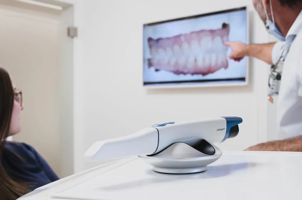 Digitale Intraoralscanner-Technologie ab jetzt neu in unserer Praxis Digitale Intraoralscanner-Technologie